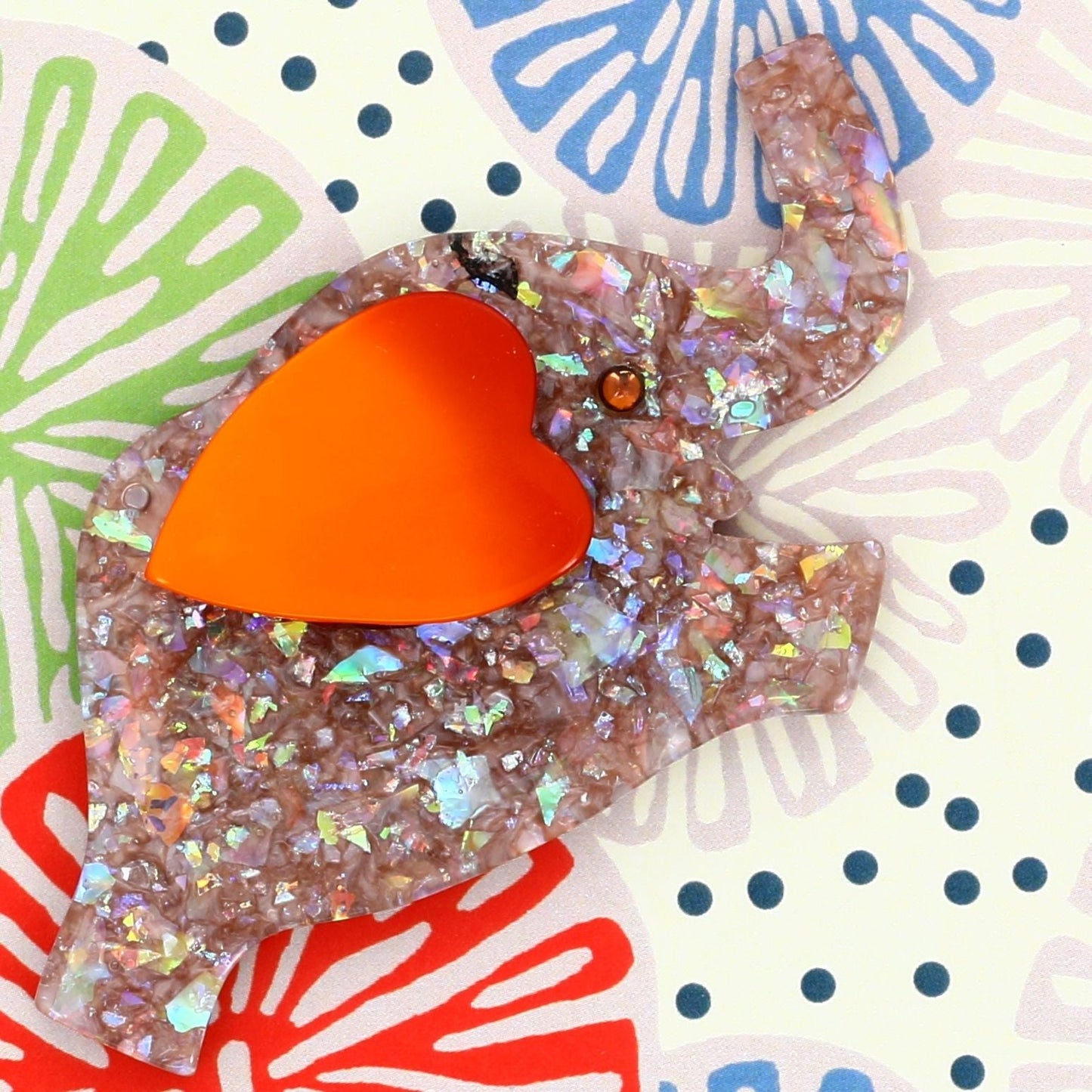 Brilliant Beige and Mango Orange Elephant Heart Brooch - Galalith – Vintage Jewelry - handcrafted by Pavone by Pavone