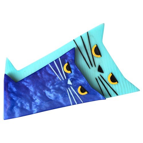 Azur Blue and Pearly Klein Blue Chartreus Cat Brooch - Galalith – Vintage Jewelry - handcrafted by Pavone by Pavone