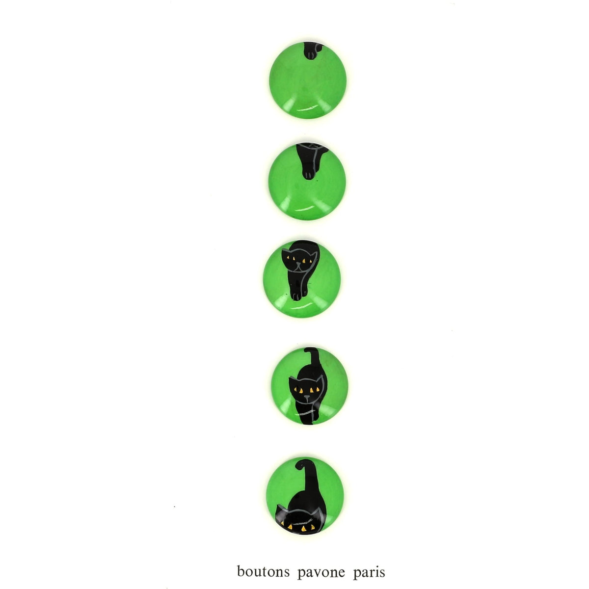 Buttons : Black Cat Who Advances on Green Buttons (Set of 5 Different Buttons. Diameter : 22mm) - Galalith – Vintage Jewelry - handcrafted by Pavone by Pavone