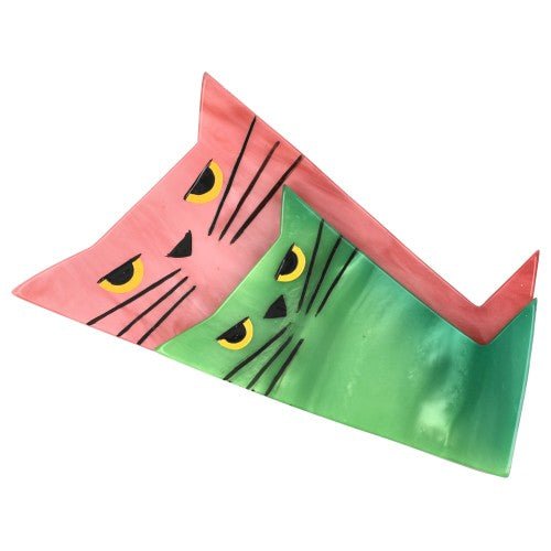 Light Pink and Green Chartreuse Cat Brooch - Galalith – Vintage Jewelry - handcrafted by Pavone by Pavone