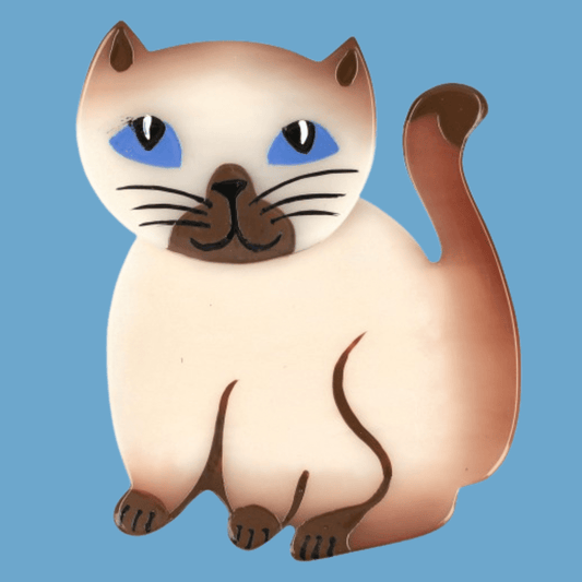 Pearly Beige Siamese Gandou Cat Brooch (small size) - Galalith – Vintage Jewelry - handcrafted by Pavone by Pavone