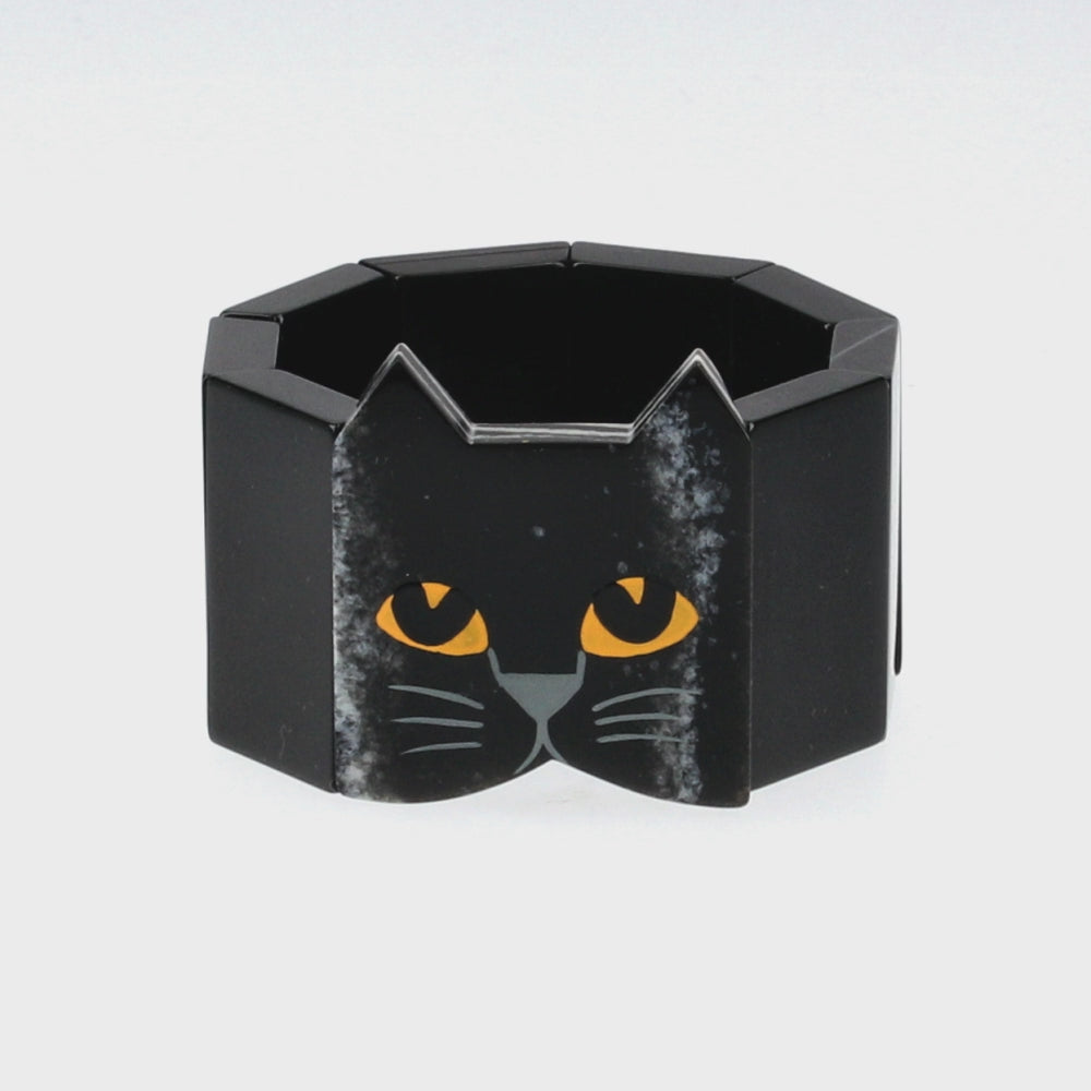 Black Heather and Black Cat Head Bracelet