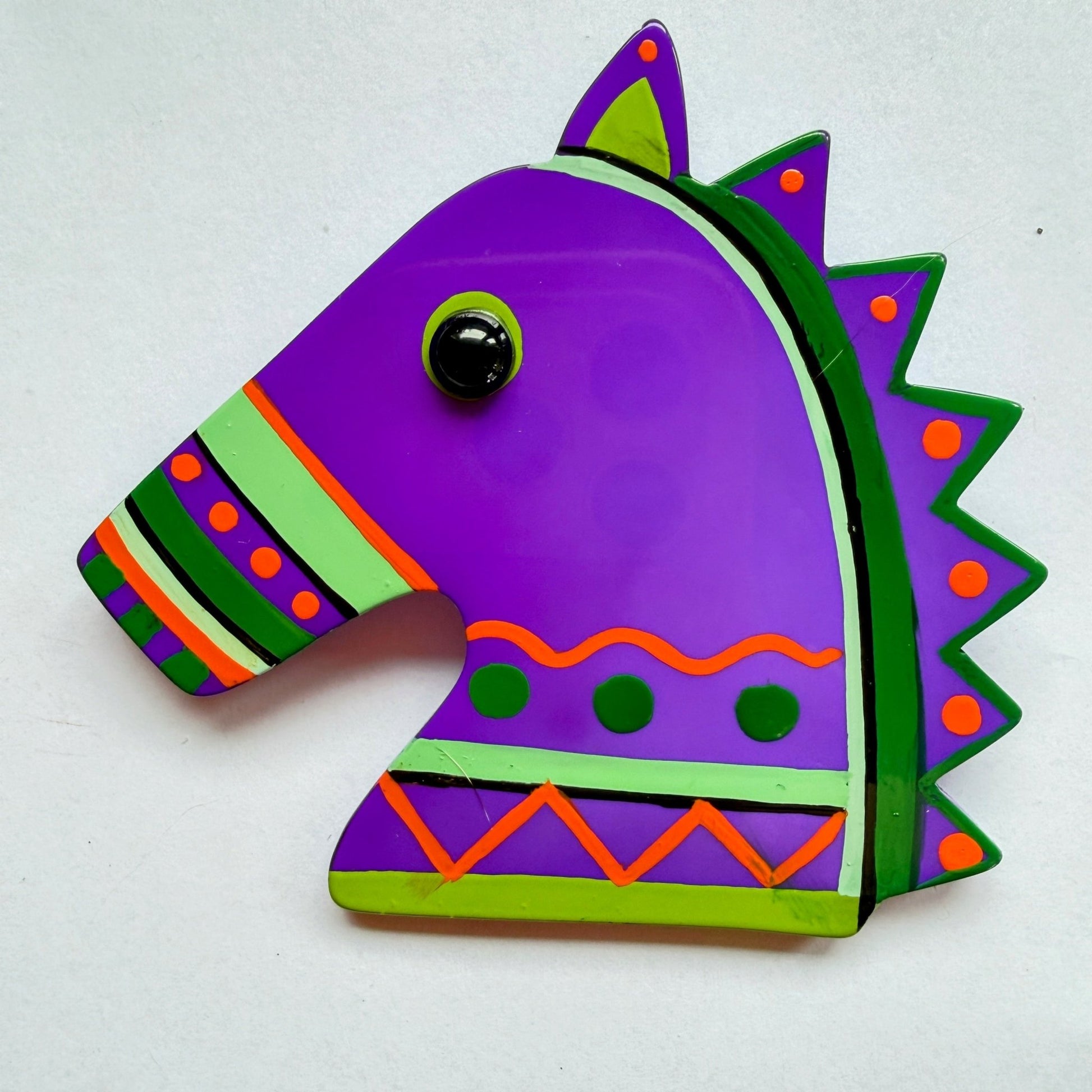 Purple and multicolored Horse 's Head Brooch - Galalith – Vintage Jewelry - handcrafted by Pavone by Pavone