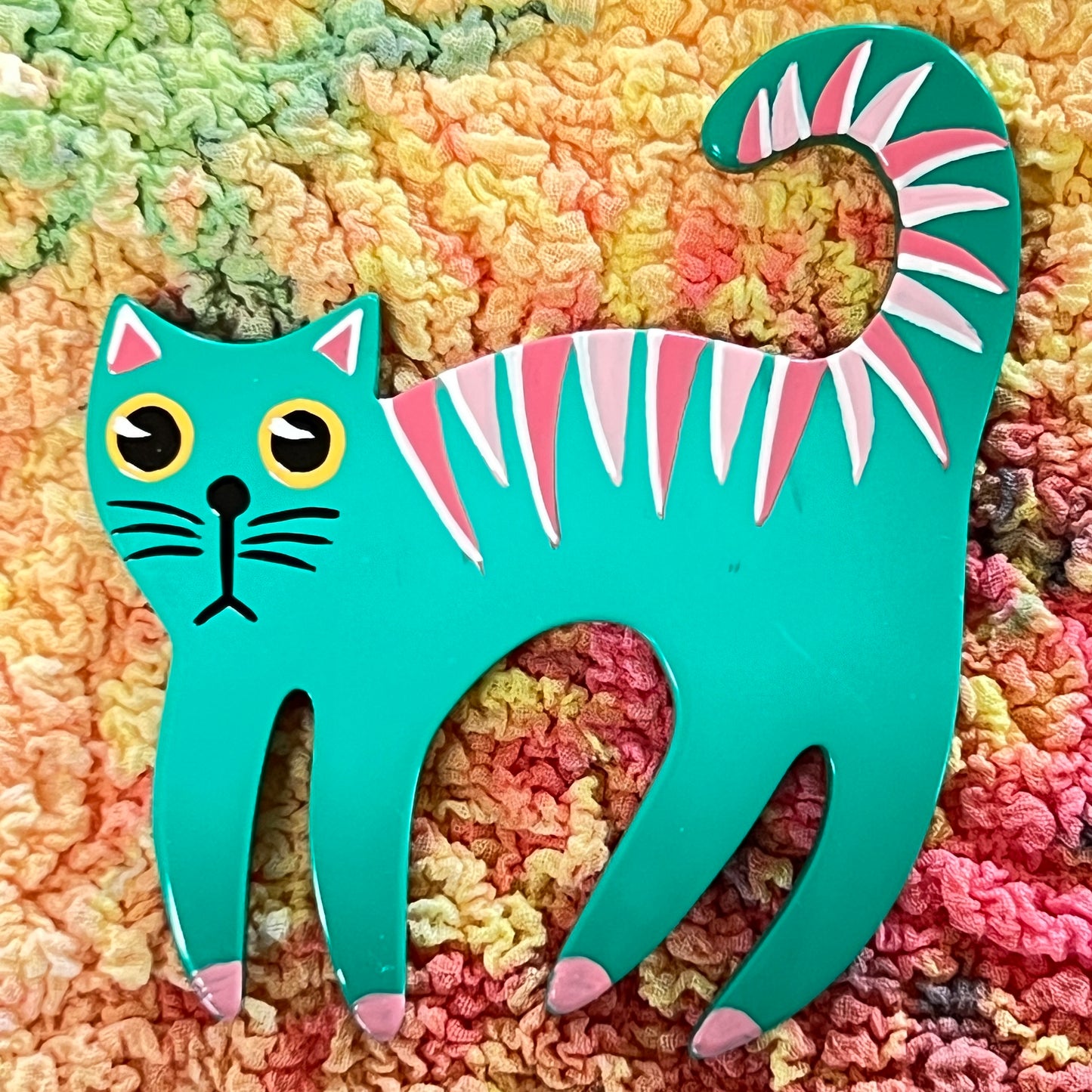 The Wilson Cat Brooch in its Lagoon Green Version