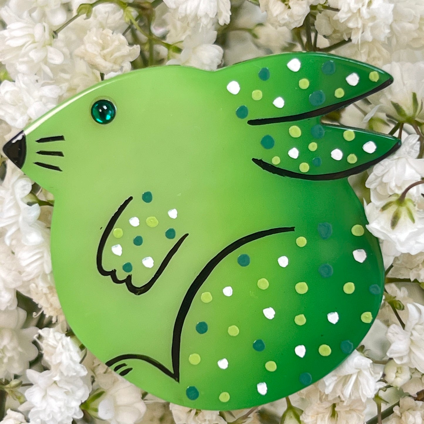 茴香绿色圆形兔子胸针