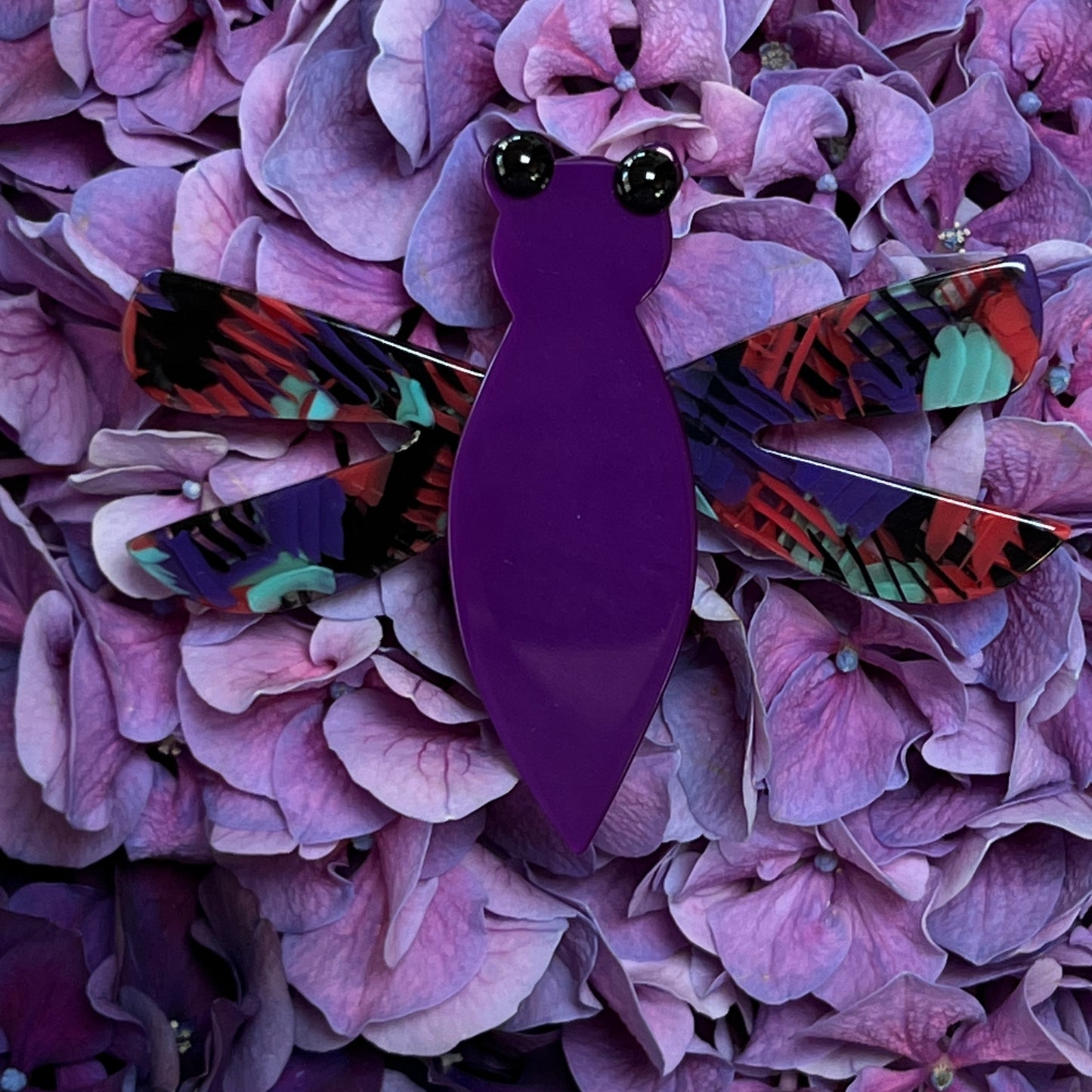 紫蜻蜓胸针