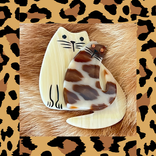 Ivory and leopard Cat Couple Brooch in galalith
