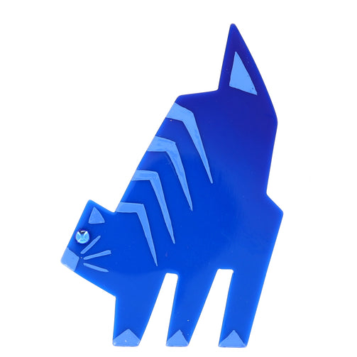 Blue Tango Cat Broochin galalith