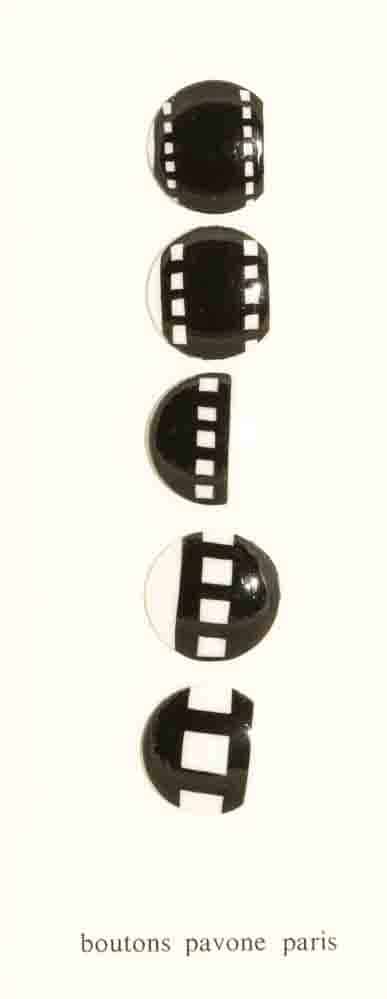 Buttons : Film on White Buttons. Diameter 22mm (Set of 5 Different Buttons) - Galalith – Vintage Jewelry - handcrafted by Pavone by Pavone