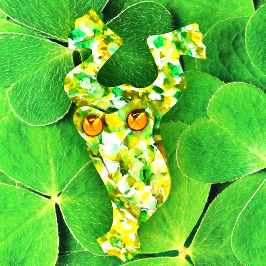Pointillism Green Frog Brooch in galalith with topaze color eyese