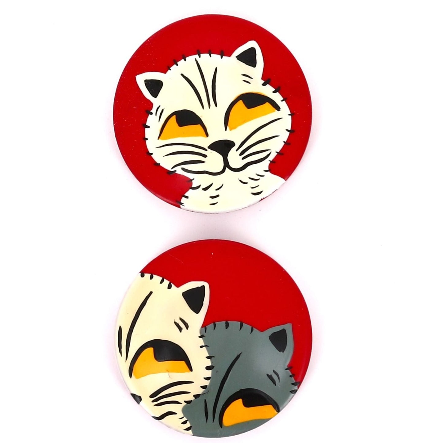 uttons : White and Grey Fluffy Cat on Galalith Red Buttons Diameter 30mm (set of 2 different buttons)) - Galalith – Vintage Jewelry - handcrafted by Pavone by Pavone